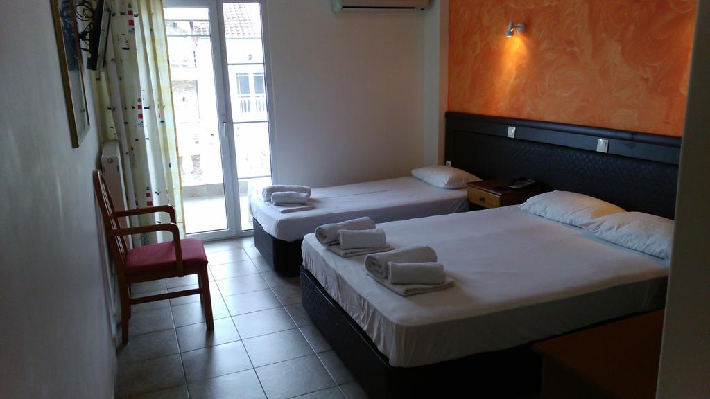 Hotel G.L. Paralia Katerinis Room photo